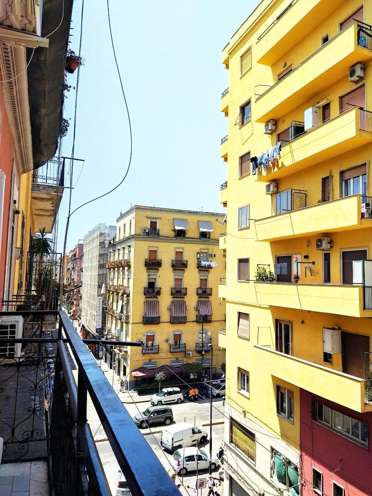 La Sosta Hotel Наполи Екстериор снимка