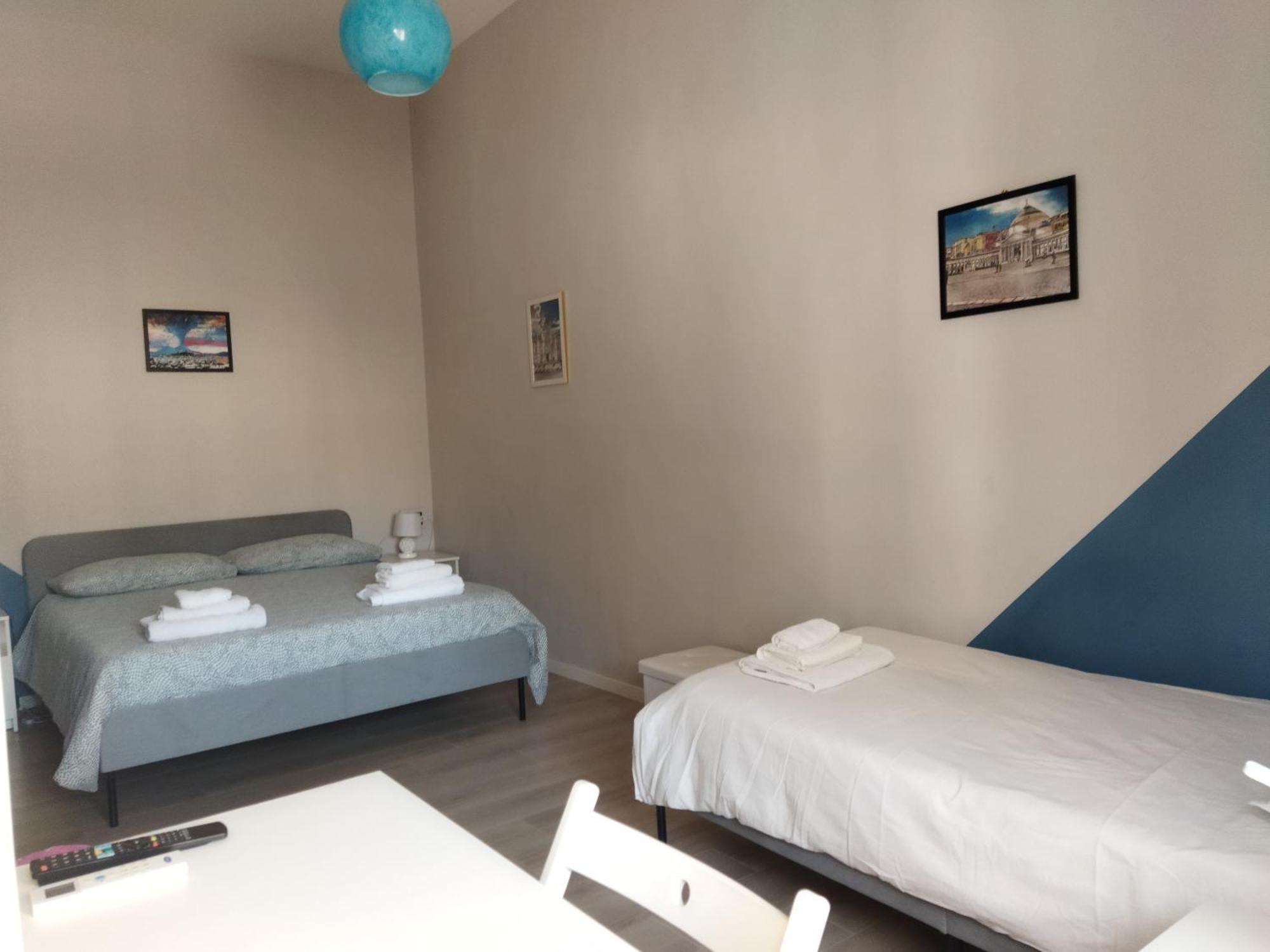 La Sosta Hotel Наполи Екстериор снимка